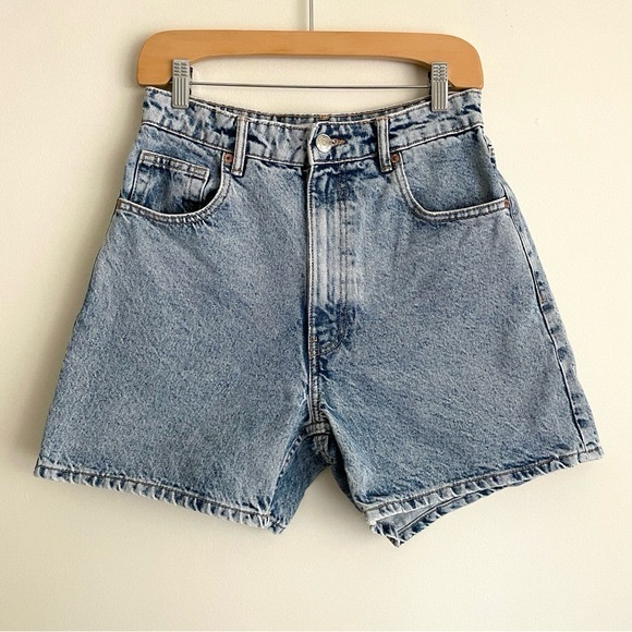 ZARA High Rise Denim Mom Shorts Light Blue - Picture 1 of 9